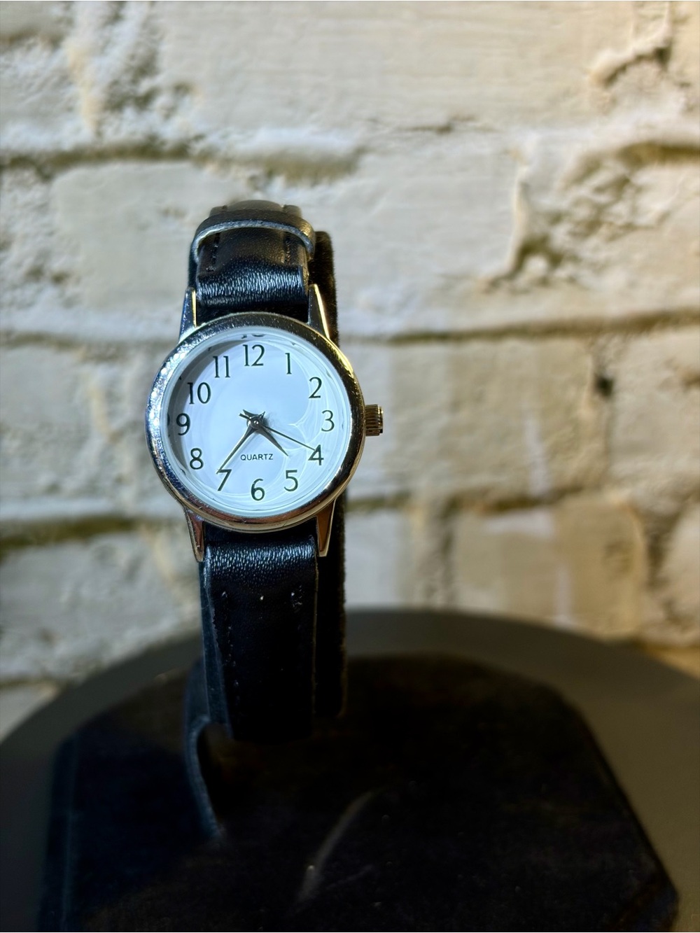Accutime Silver Tone Quartz Watch Black Strap 23m New Battery